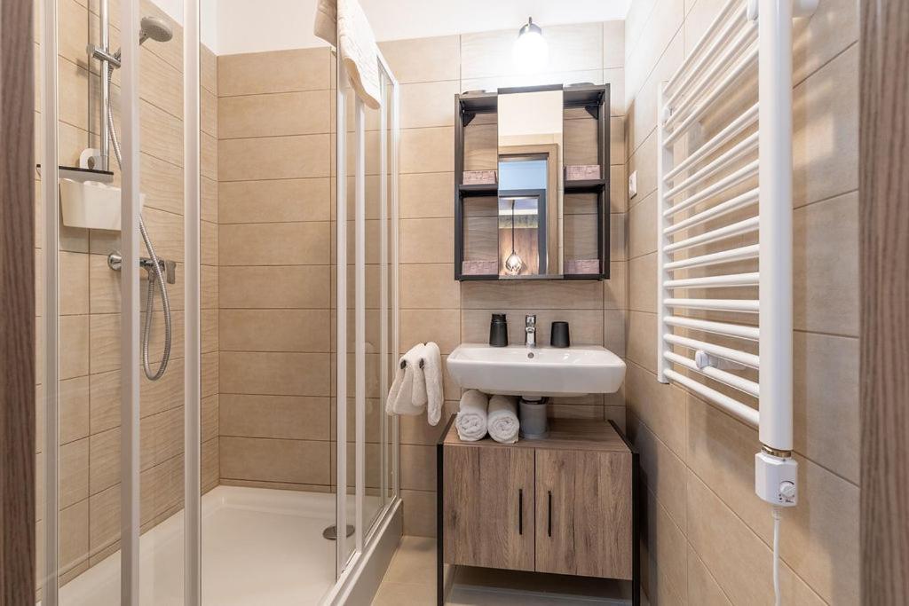 Gold Mandala Apartman Siofok By Bltn Екстер'єр фото
